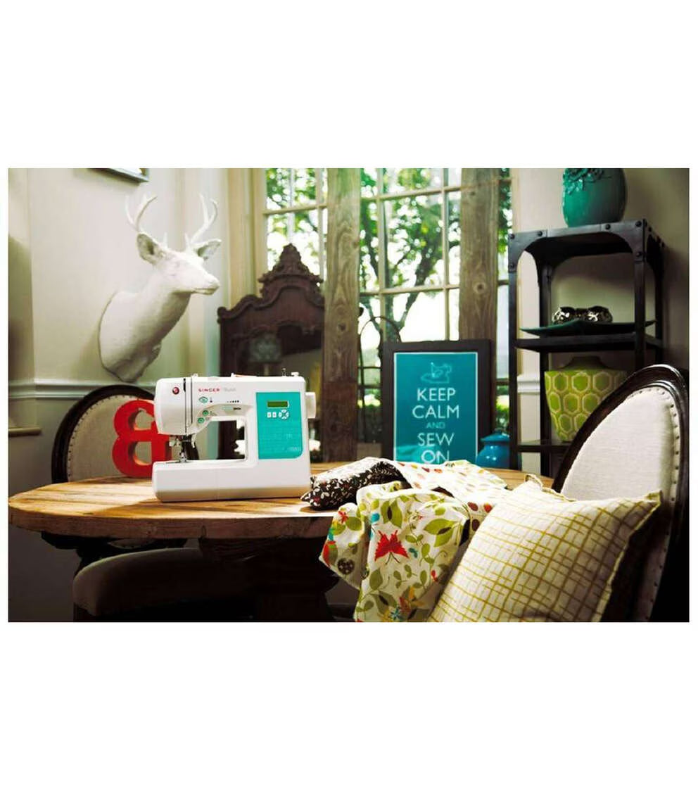 SINGER 7258 Stylist Electronic Sewing Machine