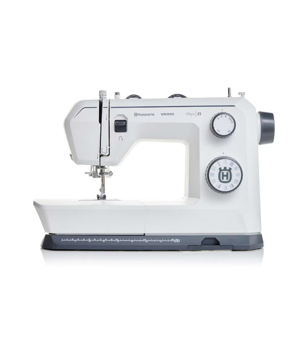 Husqvarna Viking Onyx 25 Sewing Machine